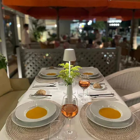 Aquila Porto 5*