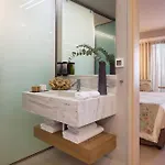 Aquila Porto Hotel