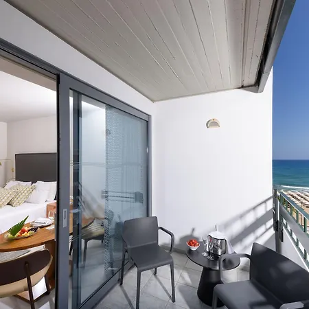 Aquila Porto Hotel