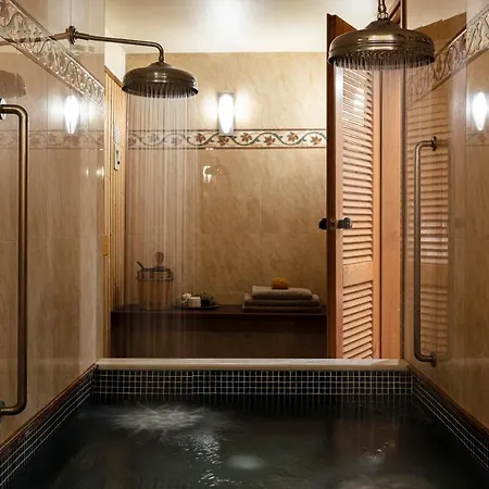 Hotel Aquila Porto