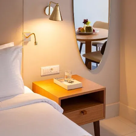 Aquila Porto Hotel