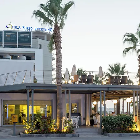 Готель Aquila Porto 5*