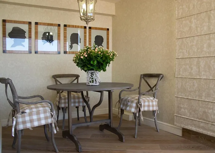 Aquila Porto Szálloda 5*