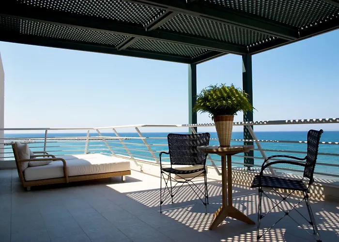 Aquila Porto Szálloda